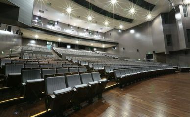 招贤榜┇ 中央戏剧学院教学实习演出中心2018年招聘启事